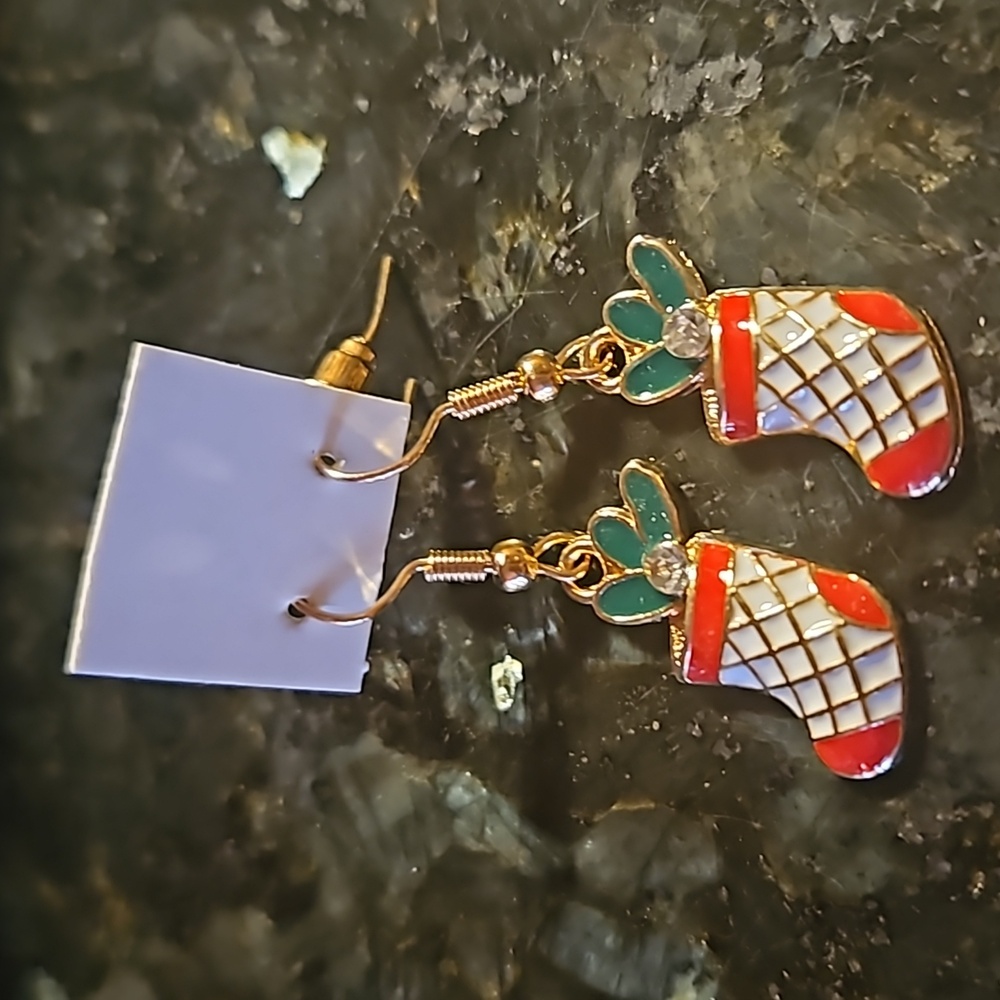 NEW HANDMADE EARRINGS